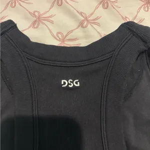 DSG High Support Black Sports Bra thumbnail 3