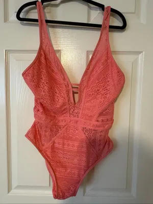 BECCA Rebecca Virtue Reveal Crochet Plunge One Piece Swimsuit Coral L thumbnail 3
