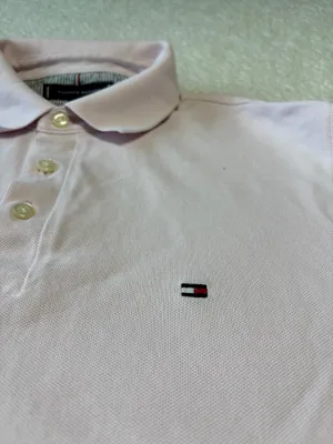 Classic short-sleeve polo shirt with signature embroidered chest flag logo, multi-button placket, and tailored silhouette. thumbnail 6