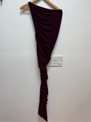 Norma Kamali Diana Ruched One-Shoulder Gown in Plum S thumbnail 5