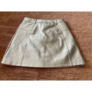 Jolie & Joy SILVER METALLIC FAUX LEATHER MINI SKIRT Size M thumbnail 6