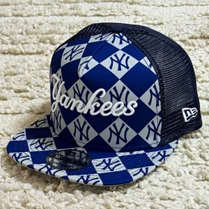 New Era New York Yankees Seeing Diamonds A-Frame Trucker 9FIFTY Snapback thumbnail 1