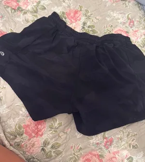 Lululemon Shorts Hotty Hot Low-Rise 4" thumbnail 1