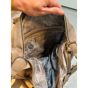 Moda Luxe Taupe Convertible Satchel Crossbody‎ Bag Gold Hardware thumbnail 5