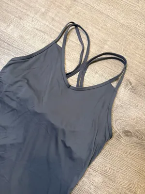 Nike tank top thumbnail 4