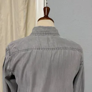 Gap 1969 Womens Grey Lyocell Denim Button Down Tunic Shirt‎ Size M Career thumbnail 7