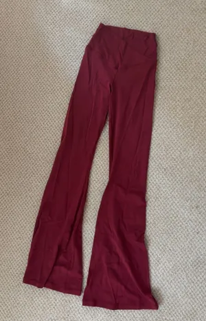Red Aerie Flare Crossover Leggings thumbnail 1