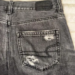 American Eagle Outfitters black & gray distressed jeans. Size 0 short thumbnail 3