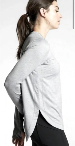 Athleta Uptempo Top Grey Size Medium thumbnail 1