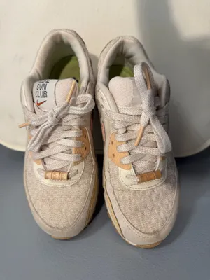 Nike Air Max Women’s Sneakers thumbnail 2