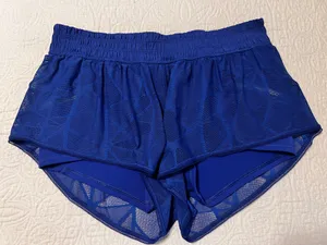 LULULEMON City Sky Run By Short Women's Size 10 Lined Mesh Harbor Blue Excellent thumbnail 1