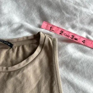 ZARA Beige Crop Tank Top Size S Sleeveless Stretch Cotton Nude Minimalist thumbnail 9