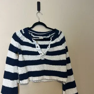 Anthropologie Pilcro Sweater Women's Navy Ivory Stripes‎ Cotton Knit Bell-Sleeve Size XS thumbnail 5