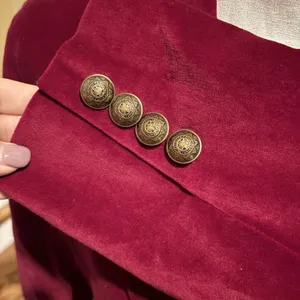 Vintage Cambridge Dry‎ Goods Burgundy Velvet Blazer Jacket Women's Size 8 thumbnail 4