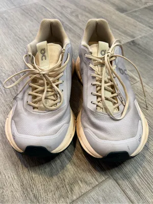 On Cloud Nova Form Sneaker Lavender/Fawn Women's 8 Casual Running thumbnail 2