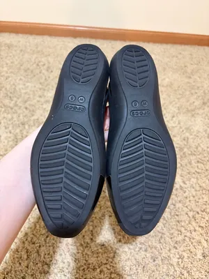Crocs Sienna Black Shiny Patent Toe Rubber Flats Size 6 thumbnail 9
