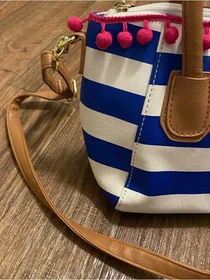 Luv Betsey Johnson Nautical Mini Tote Bag Purse Blue White Stripes Pink Pom 7x10 thumbnail 3