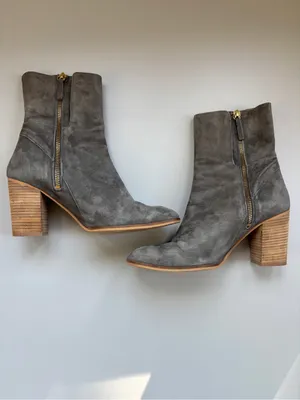FREE PEOPLE Breakers Suede Heeled Boots Size 38 Gray Block Heel Zip Side Booties thumbnail 2