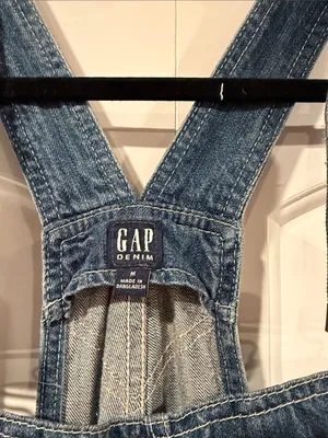 GAP Women's Denim Overall Jumpsuit in Medium Blue NWT thumbnail 6