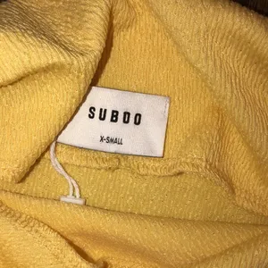 SUBOO Vega rouched front dress in butter size xsmall new with tags thumbnail 5