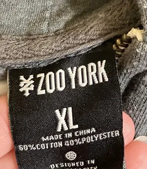ZooYork Men’s XL Zippered Hoodie thumbnail 2