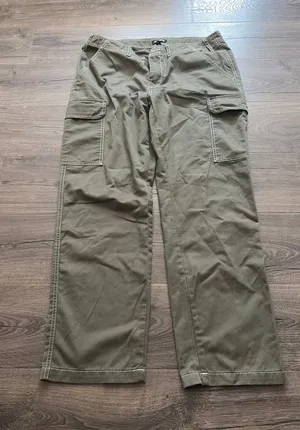 True Religion Olive Green Men’s Cargo Pants thumbnail 1