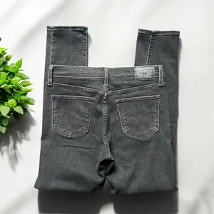 Levis 311 Shaping Skinny Jeans in Black Wash thumbnail 8