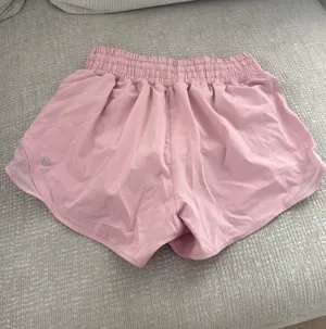 Lululemon Shorts thumbnail 1