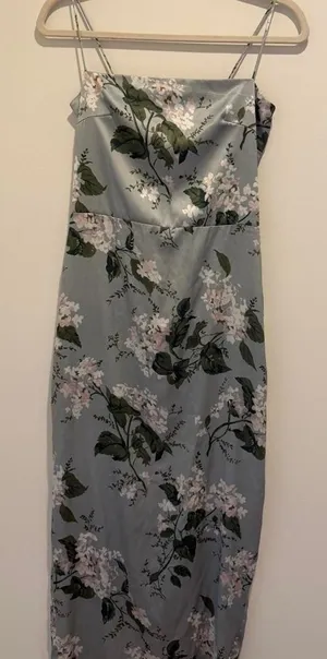 Reformation Women's Blue and Green Dress thumbnail 1