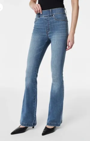 SPANX Flare Jeans Sz L shape EveryWear Vintage Indigo Pull On Stretch thumbnail 1