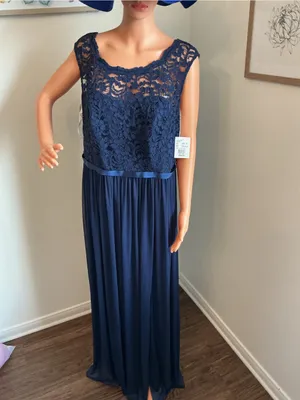 David’s Bridal Navy Lace Chiffon Formal Gown Front Slit Size 18 NWT thumbnail 3