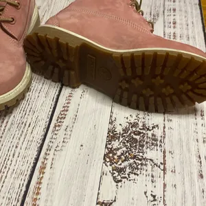 Timberland Pink leather combat boots Size 6 thumbnail 16