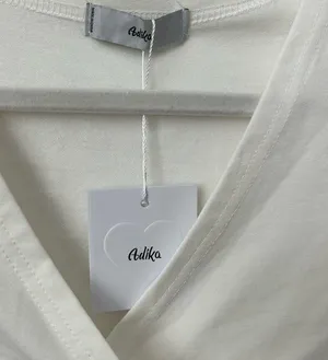 Adika Adults white crossover top with tags, size S thumbnail 2
