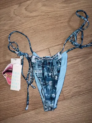 Frankie's Bikinis X Gigi Hadid Brand new Blue Bottoms Thong x small with tags thumbnail 1