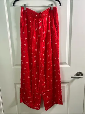 Aerie Off-Duty Satin Pajama Bottoms in Red Bow Size Medium Preppy Trendy thumbnail 3
