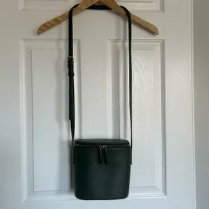 Antik Kraft green crossbody thumbnail 3