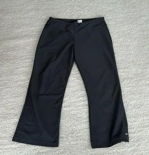 Nike fit dry size large stretch Capri gray thumbnail 1