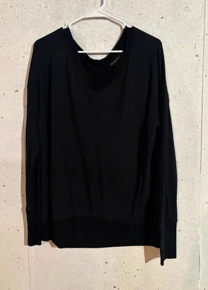 Athleta V-Neck Long Sleeve Tee | Size: Medium thumbnail 1