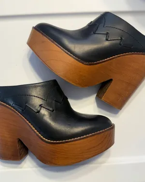 Free People Chance Black Leather Platform Clog Heels Sz 40 (9.5-10) Womens thumbnail 1