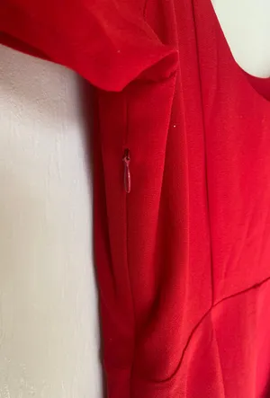 Boutique Red Flowy Off The Shoulder Mini Dress thumbnail 5