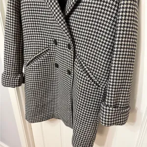 ZARA Women's Black and White wool Houndstooth‎ Coat cuffed sleeves size medium thumbnail 4