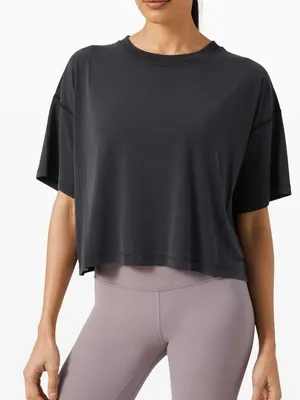 Lululemon Ease of It All Short Sleeve Black Size Large Athleisure thumbnail 1