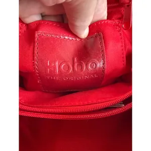NWOT HOBO Metallic Dark leather designer grey Logo Zipper Pull crossbody thumbnail 3