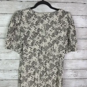Madewell Puff-Sleeve V-Neck Midi Dress in Floral Size 4 thumbnail 6