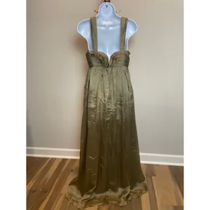 Vestique Satin Maxi Dress Size S Olive Green Keyhole Empire Waist New With Tag thumbnail 4