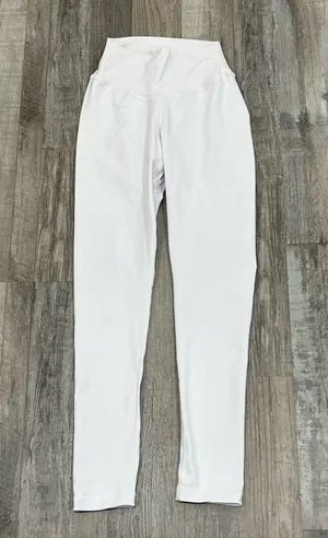 CLS Scrunched Bum Leggings White thumbnail 1