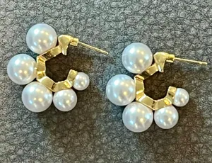 Anthropologie Lake Life Chunky Ascending Pearl Hoop Earrings thumbnail 10