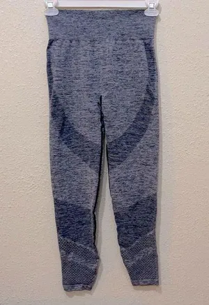 Pink seamless leggings size M thumbnail 1