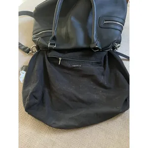 Torrid Satchel Bag Womens Large Black Faux Leather Chevron Zip Pockets Purse thumbnail 7