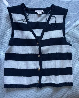 Sincerely Jules  vest thumbnail 1